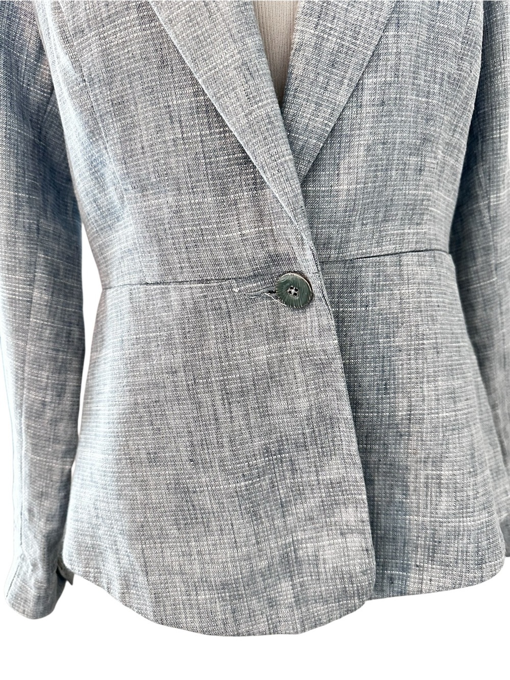 Blue Gray Cabi Beachwalk Textured One-Button Women's Blazer in size 6 - Picture 6 of 15